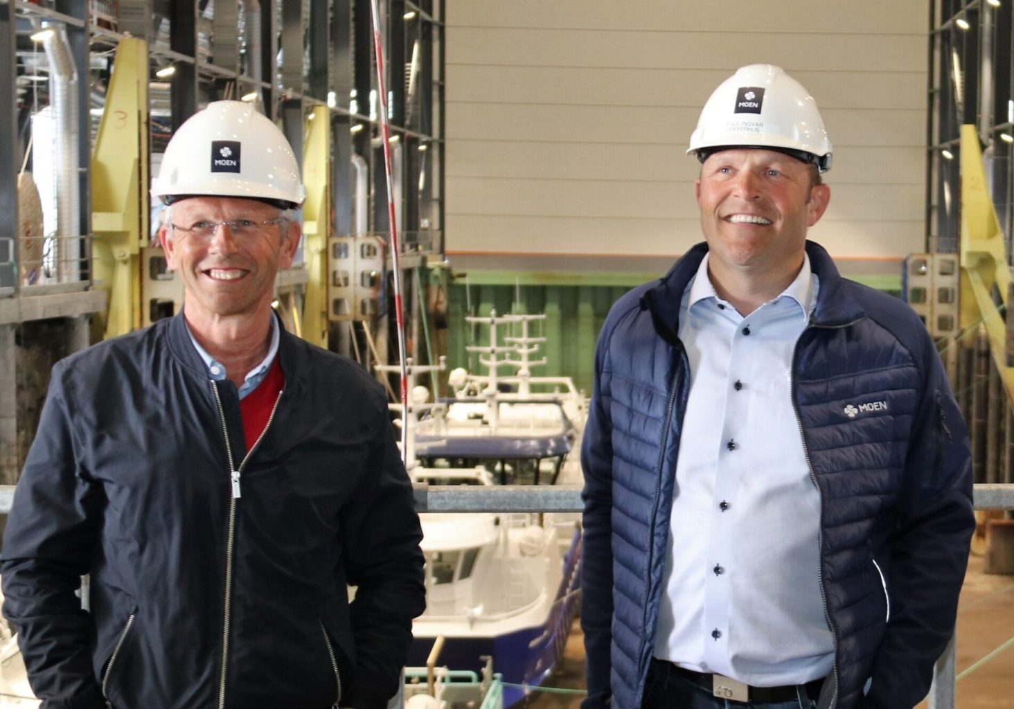 Terje Sørvik (til venstre) var styreleder da MOENs tørrdokk i Ottersøy ble åpnet i 2008. Nå blir han styreleder for hele verftskonsernet hvor Paul Ingvar Dekkerhus er administrerende direktør og konsernsjef. Foto: Torkil Marsdal Hanssen 