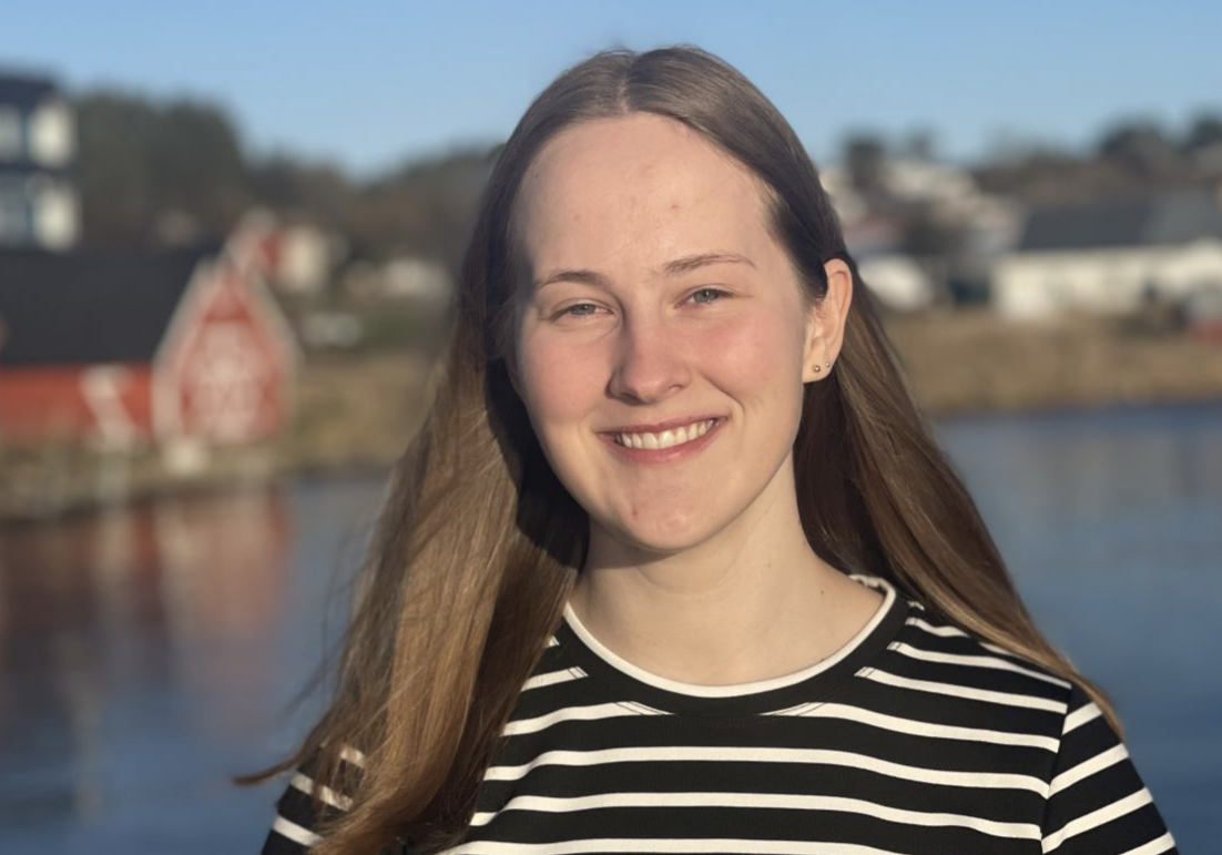 For oss studenter er det en stor fordel å kunne arbeide tett med de som faktisk tar teori ut i praksis. Det har vært lærerikt å samarbeide med Viknaslipen underveis i arbeidet med oppgaven, sier Guro Holm Skillingstad. Foto: Blått kompetansesenter 